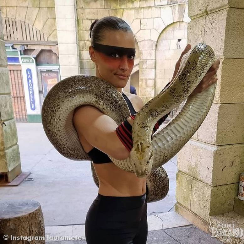Lady Boo et un serpent(2021)