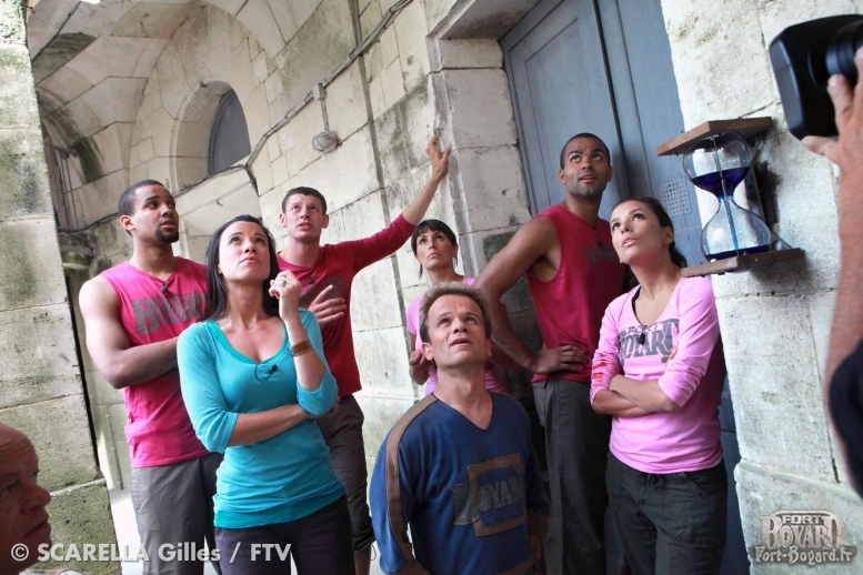 L'équipe devant la cellule du Billard(2009)