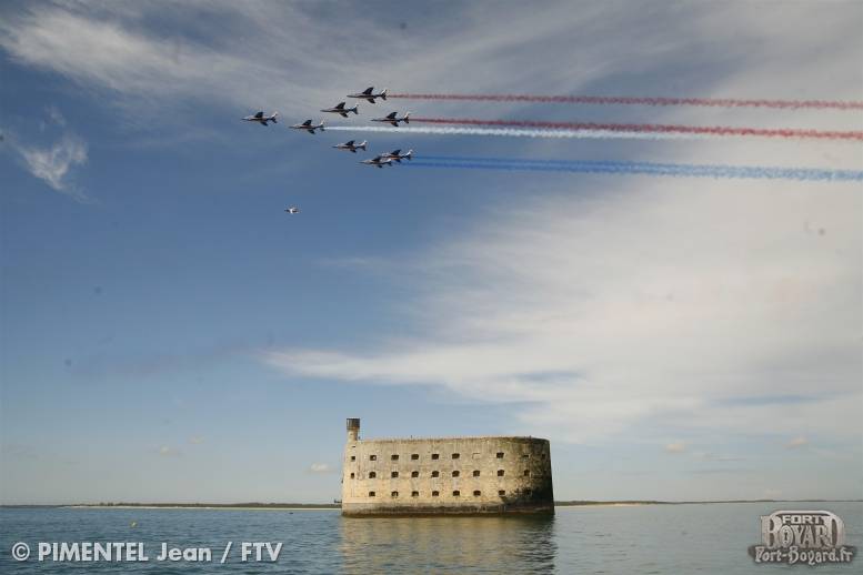 La Patrouille de France au dessus du fort(2008)