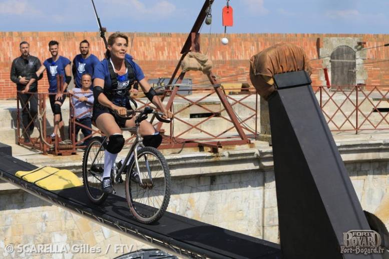 Nouvelle tentative de Nathalie Simon sur le Vélo du fort après un cuisant échec il y a quelques années.(2018)