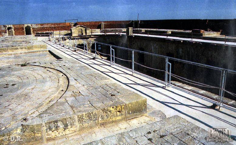 La terrasse du fort en rénovation(1990)
