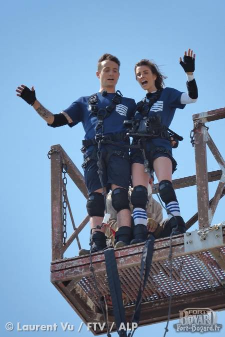 Hugo Clément et Alexandra Rosenfeld dans le double saut de l'ange(2020)